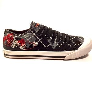 Really cute Airwalks